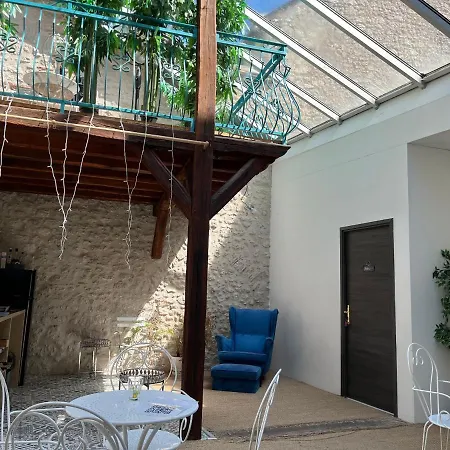 Les Pastoureaux Apartment Orleans Exterior photo