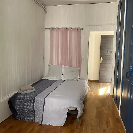 Les Pastoureaux Apartment Orleans Exterior photo